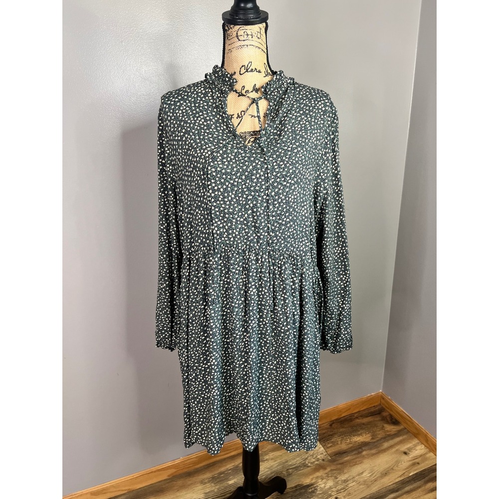 Dress Forum Los Angeles Green Floral baby doll style dress cottagecore prairie